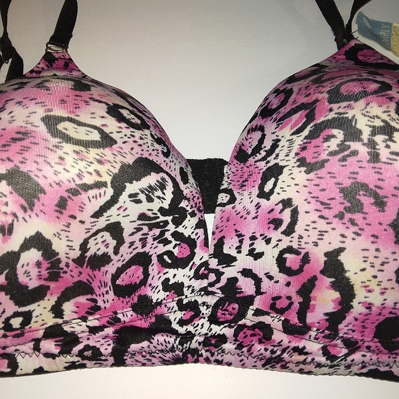 NWT~PLUS SIZE 40D Pretty Pink Cheetah Ocelot Wireless Bra. - Picture 9 of 10